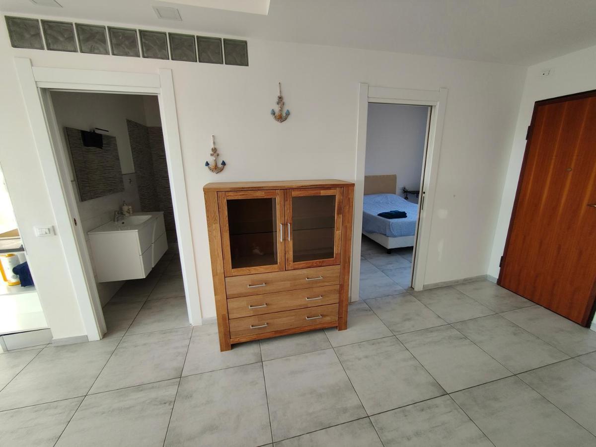 Elenaesimone Apartment Лаваня Екстериор снимка